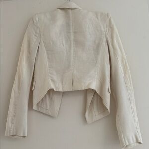 BCBG runway cropped linen blazer